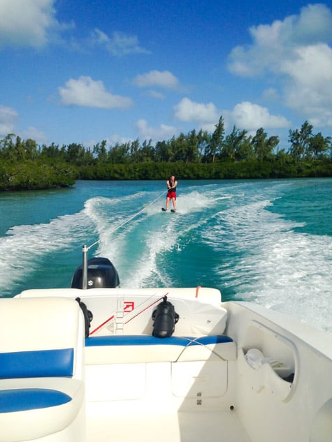 Waterskiiing Four Seasons Mauritius Resort