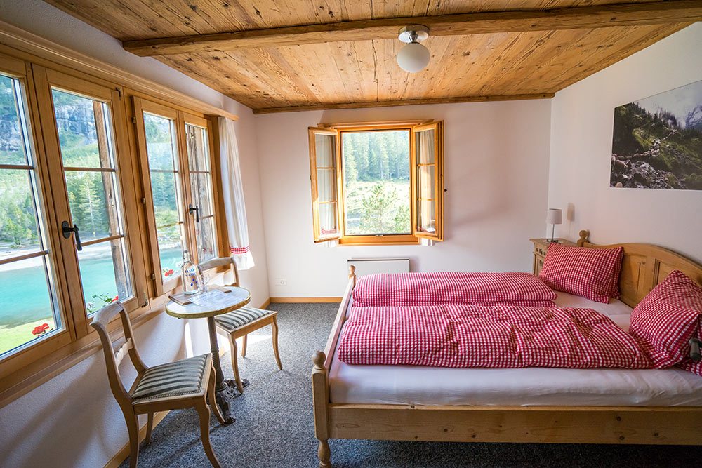 Where to Stay in Kandersteg & Lake Oeschinensee