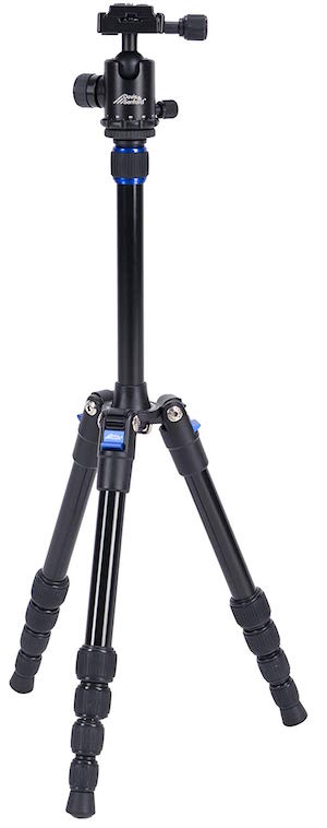 Best Travel Tripod (Detailed Buying Guide)