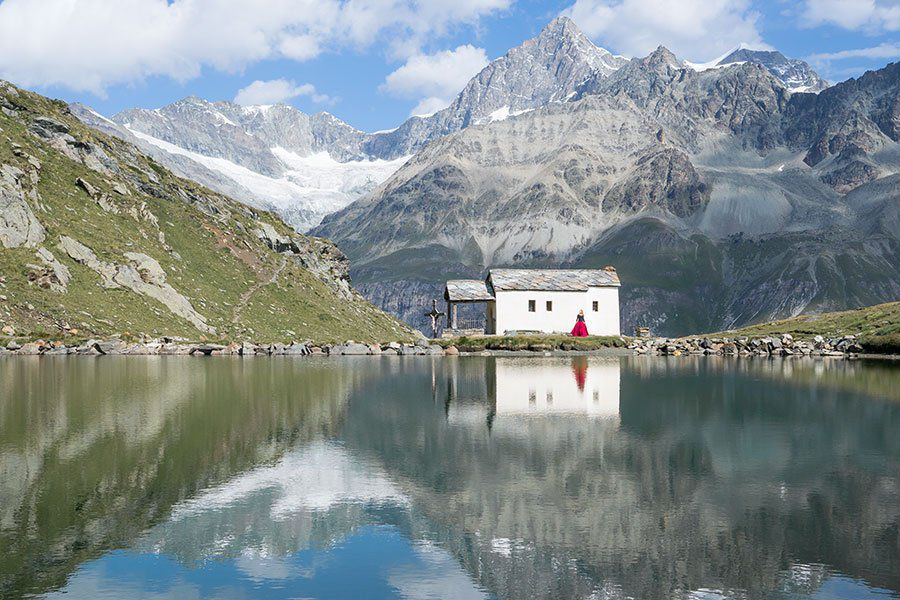 10 Most Beautiful Places in Switzerland (And Where To Stay)