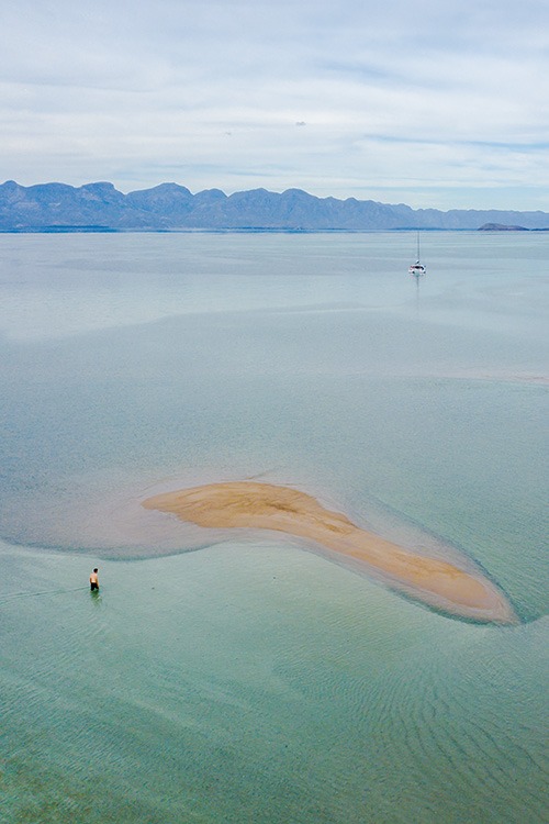 Amortajada - Island Hopping in the Sea of Cortez, Mexico