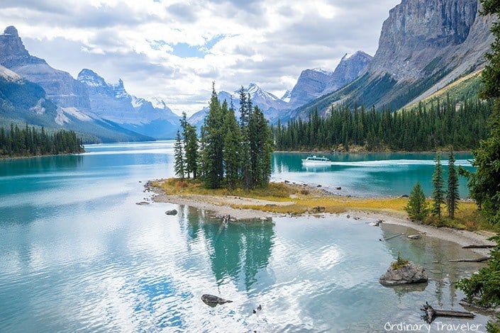 Spirit Island - Maligne Lake - Alberta, Canada